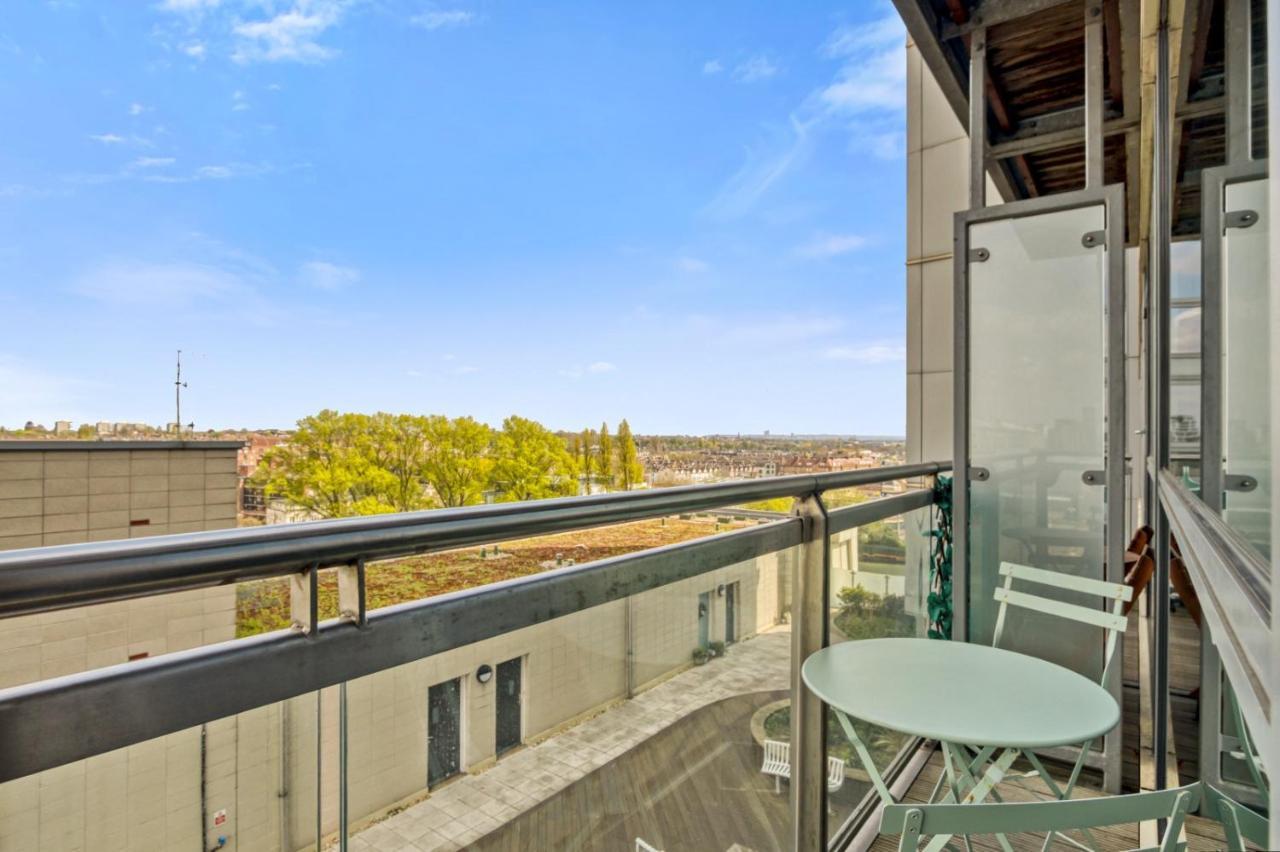Delightful Apartment Wandsworth Лондон Экстерьер фото